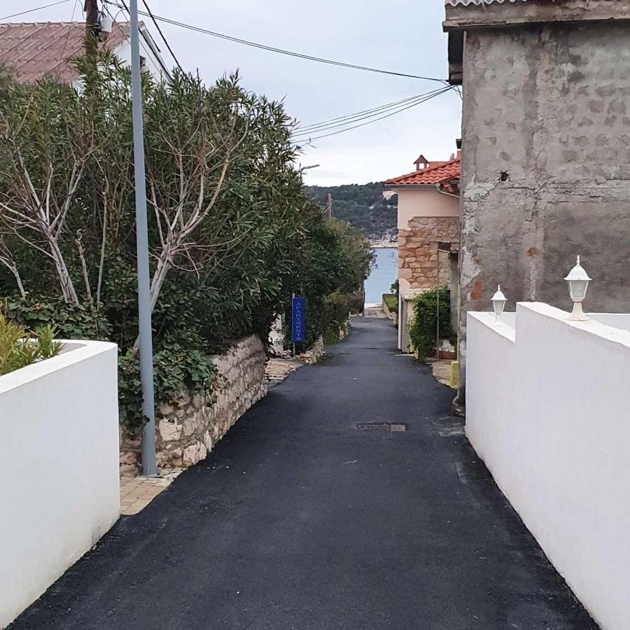 דירות Barbat na Rabu 6 M, 50 M Do Plaze מראה חיצוני תמונה